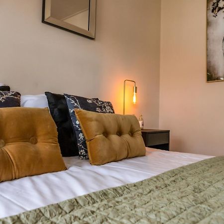 Boutique Hotel No5 Bergen op Zoom Esterno foto