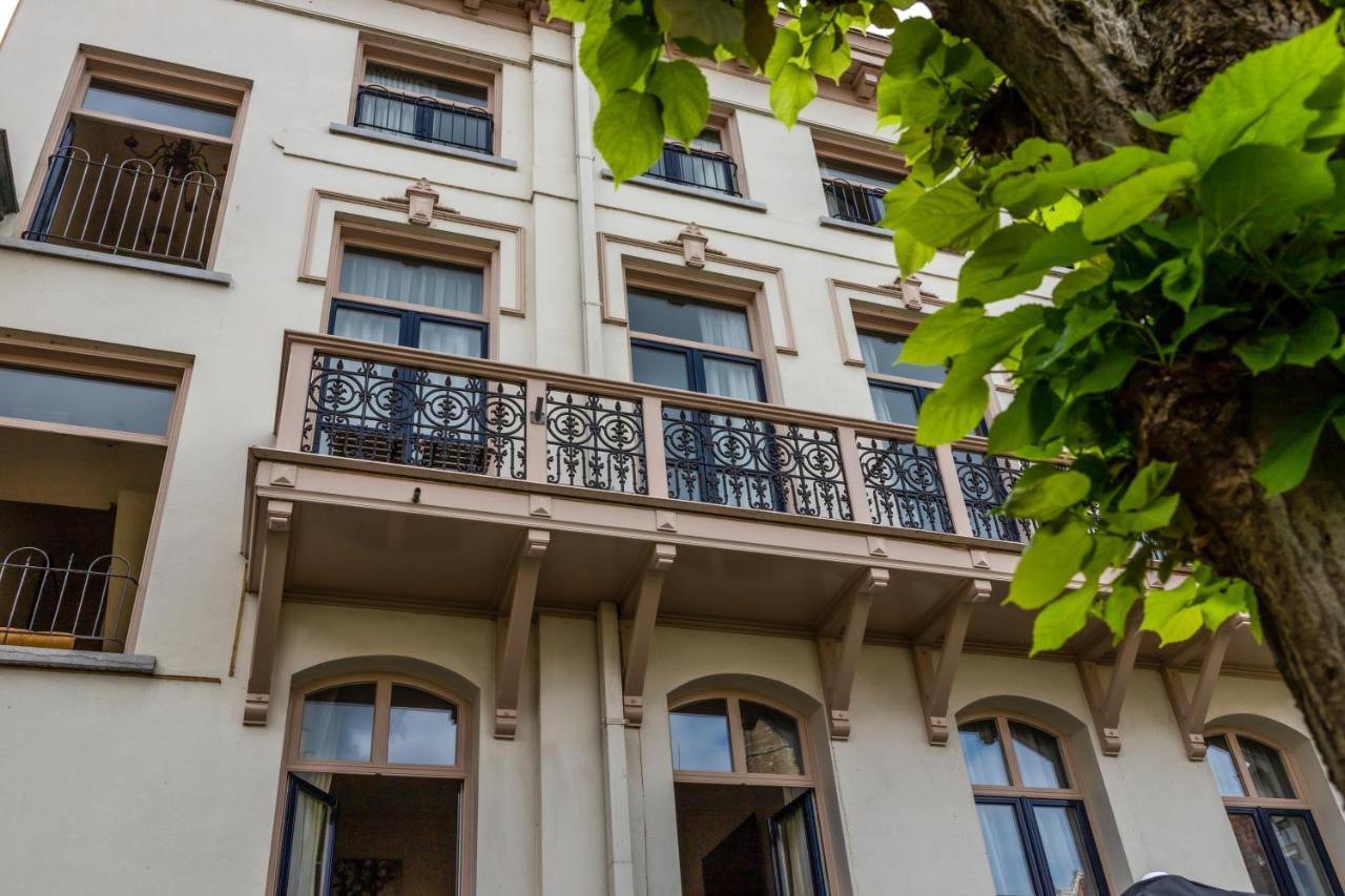 Boutique Hotel No5 Bergen op Zoom Esterno foto